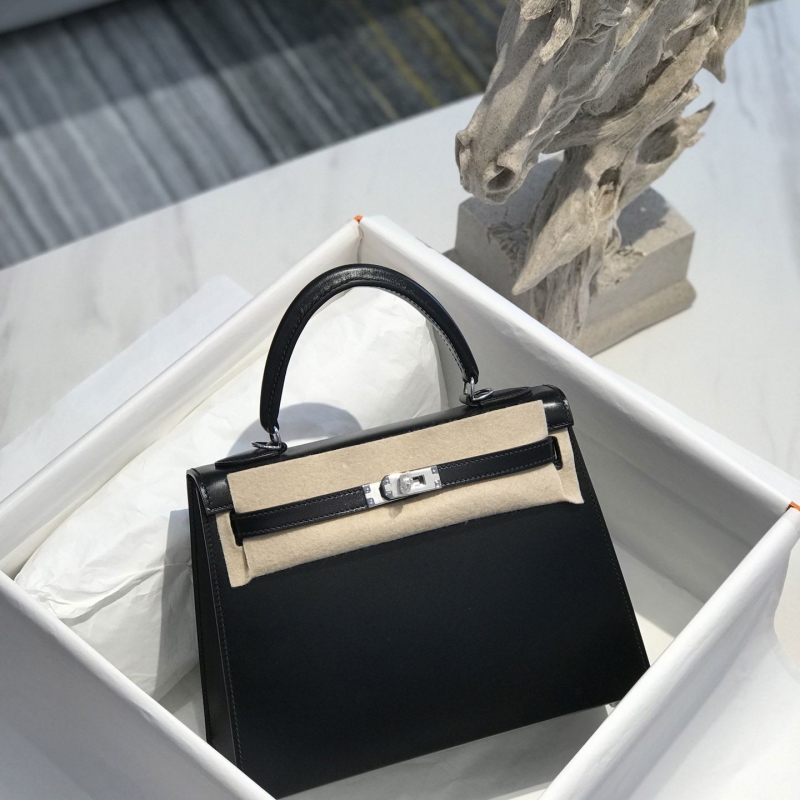 H**mes kelly bags